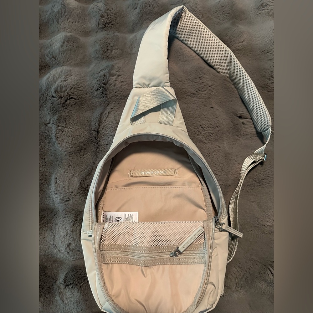ATHLETA Cram BackPack - Picture 2 of 4